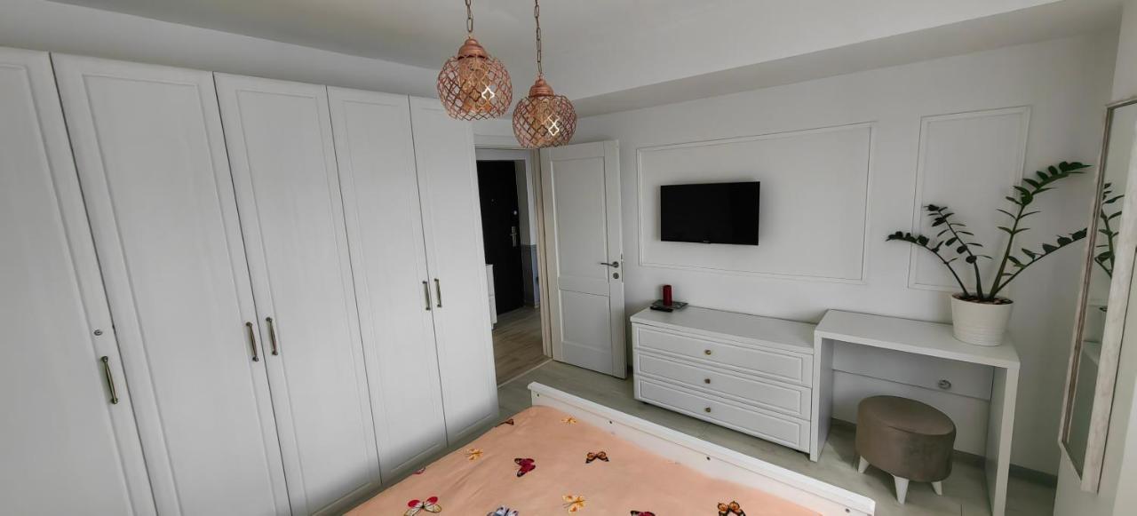 Apartament 1 Mai Bloc Nou-Self Check-In Craiova Exteriér fotografie